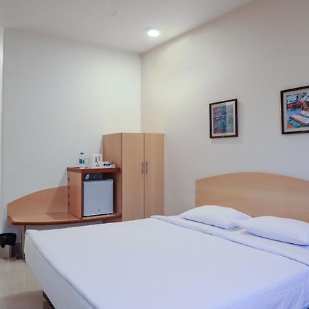 Tirupur Ξενοδοχείο Εξωτερικό φωτογραφία